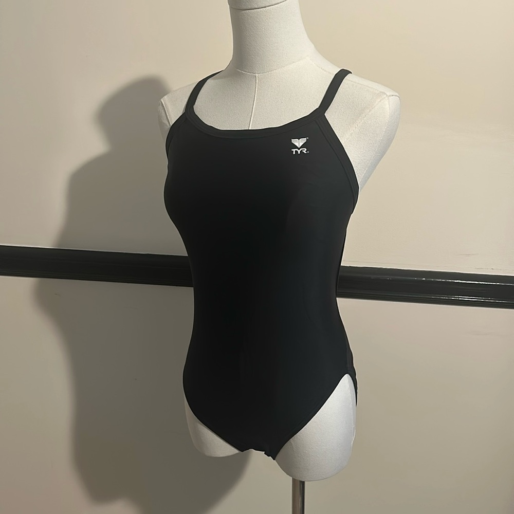 2x TYR Women's Solid Diamondfit Controlfit One Piece Swimsuit